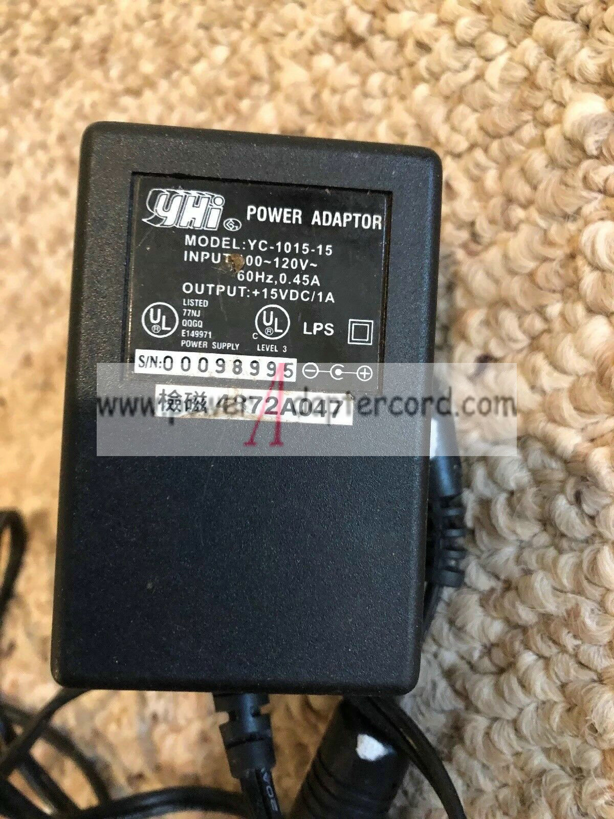 *Brand NEW* 15V 1A Adapter Charger YHI YC1015-15 Power Supply